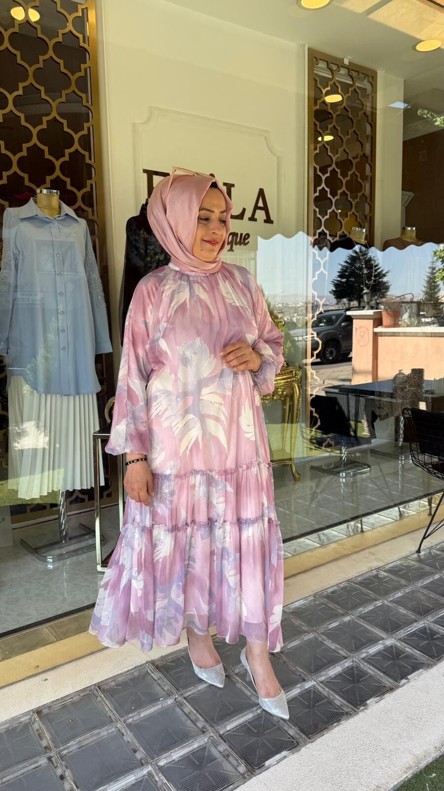 SEÇİL ELBİSE