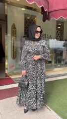 SEÇİL  SİYAH BEYAZ VİSCOZ ELBİSE