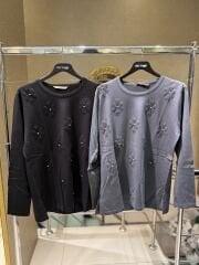 BELGİN ÇİÇEK İŞLEMELİ TRİKO BLUZ