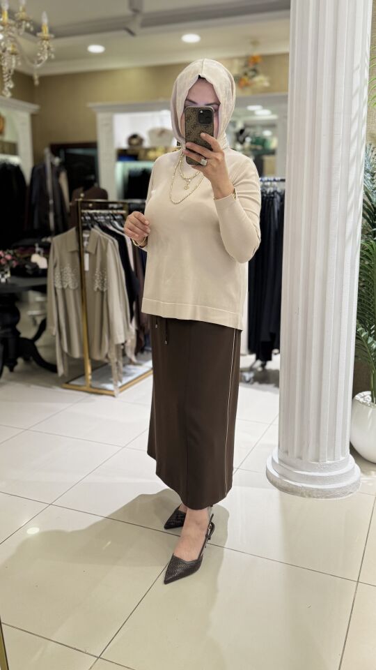 Nuss 902 Etek Üstü Oval Kesim Tunik- Bej