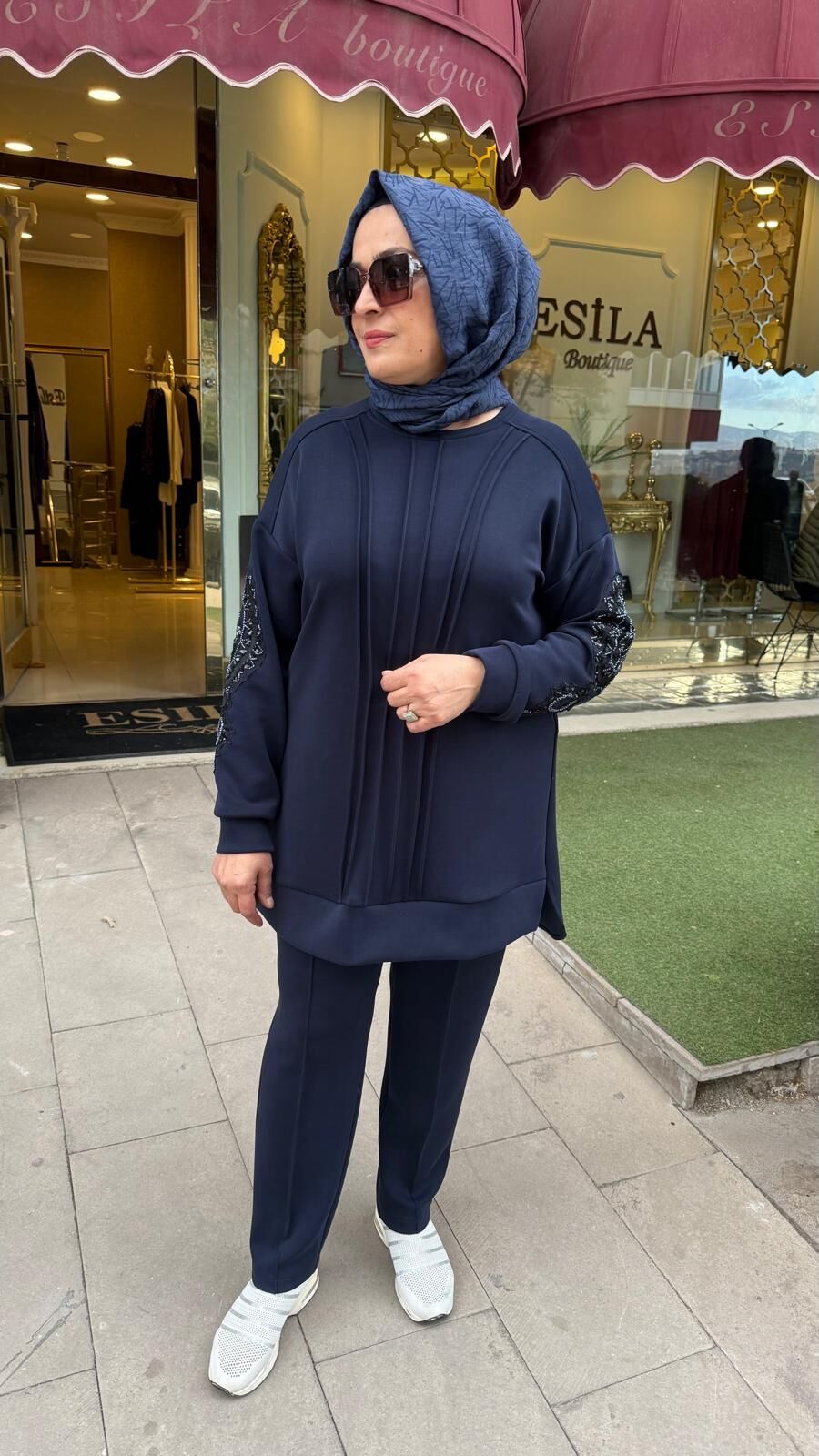 FUAT GÜRŞEN 4339 KOLU İŞLEMELİ  PANTOLONLU TAKIM- LACİVERT