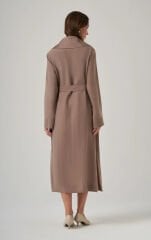 Nuss 6032 Yaka Dikişi Detay Düğmeli Kap - Bej