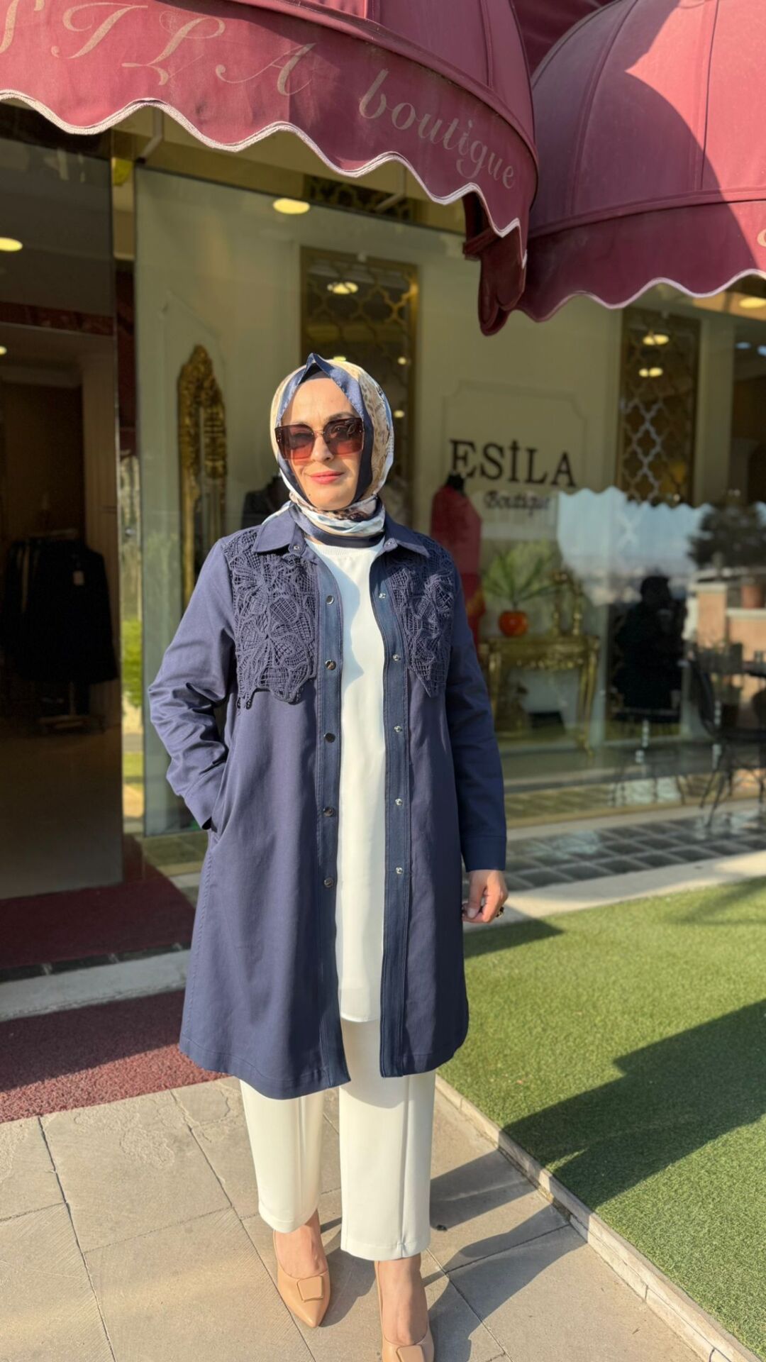 SEÇİL GÜBÜR DETAYLI KAP - LACİVERT